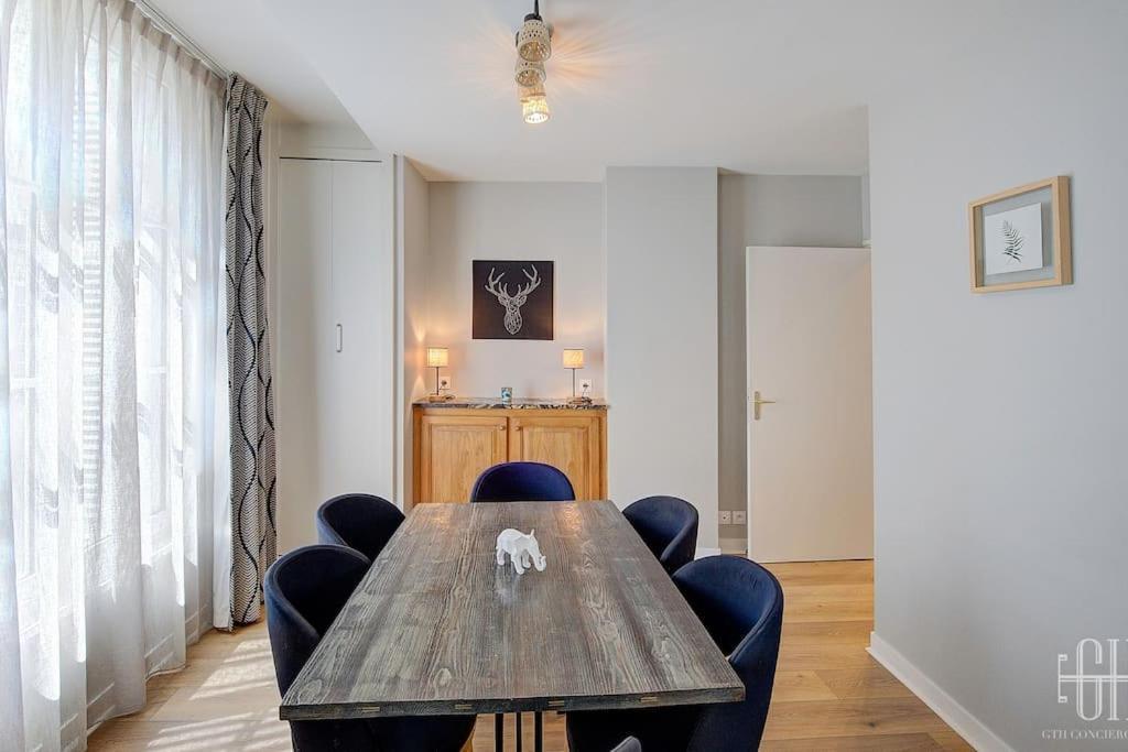 Apartment Begonia - Place Plumereau
