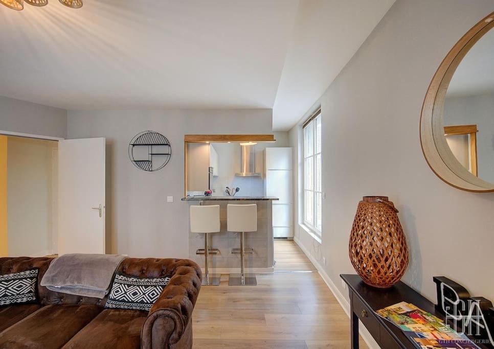 Begonia - Place Plumereau * Tours